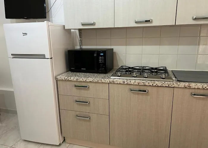 Nyaraló Domu Simius *